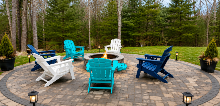 backyard-patio-fire-pit-landscape-design